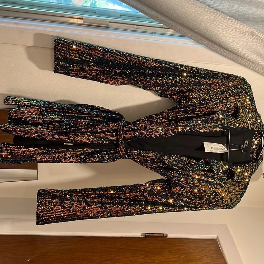 DRESS - Picture 1 of 2